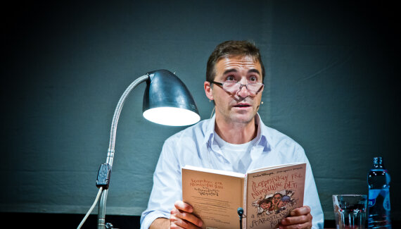 Dušan Taragel: Spisovatelia si môžu sami za to, že sú ohrozeným druhom